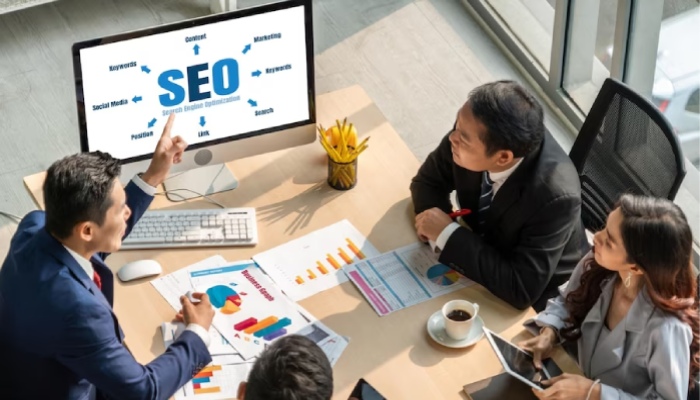 What They Do & 5 Reasons to Hire an SEO Expert
